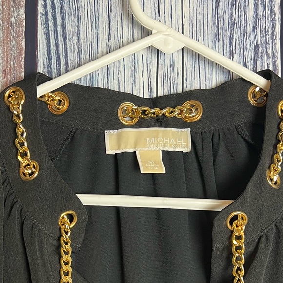 MICHAEL KORS BLACK Flute Blouse with gold Chain Medium - Picture 1 of 3
